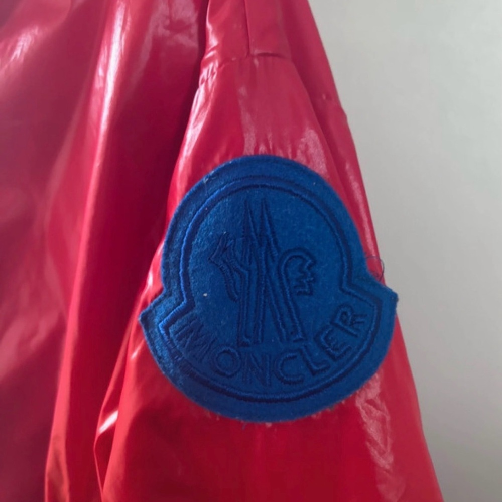 Reversible Moncler windbreaker Jacket - Picture 7 of 9